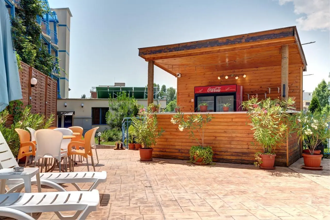 סאני ביץ' Paloma Hotel